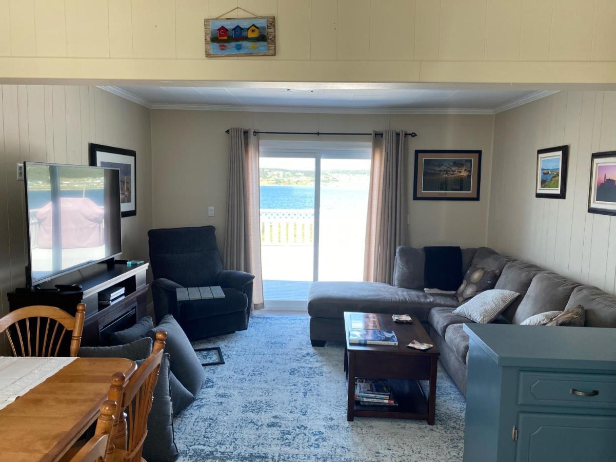 Villa Rocky Harbour Oceanfront Exterior foto