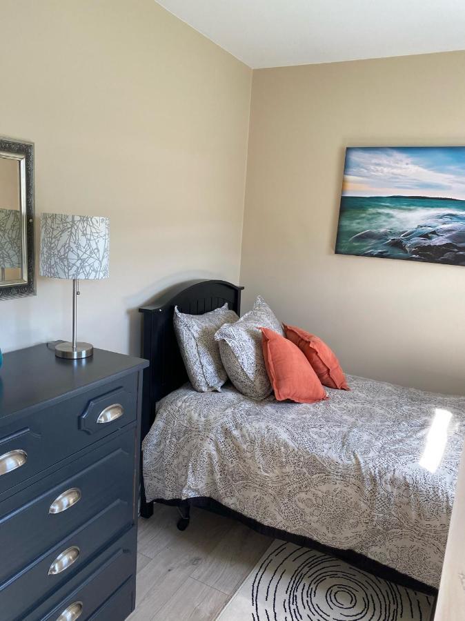 Villa Rocky Harbour Oceanfront Exterior foto